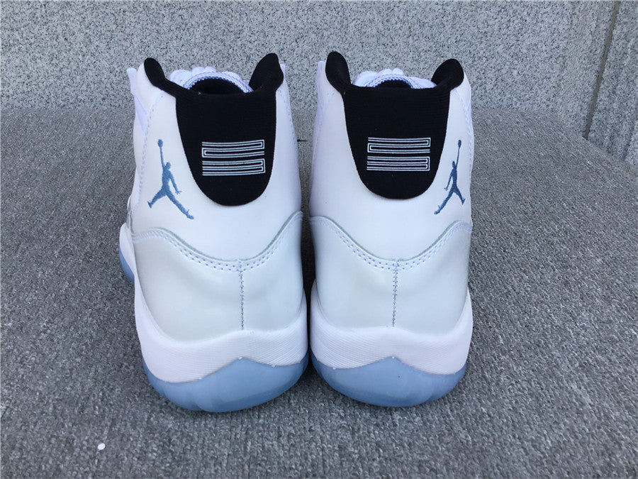 Air Jordan 11 "Legend Blue"