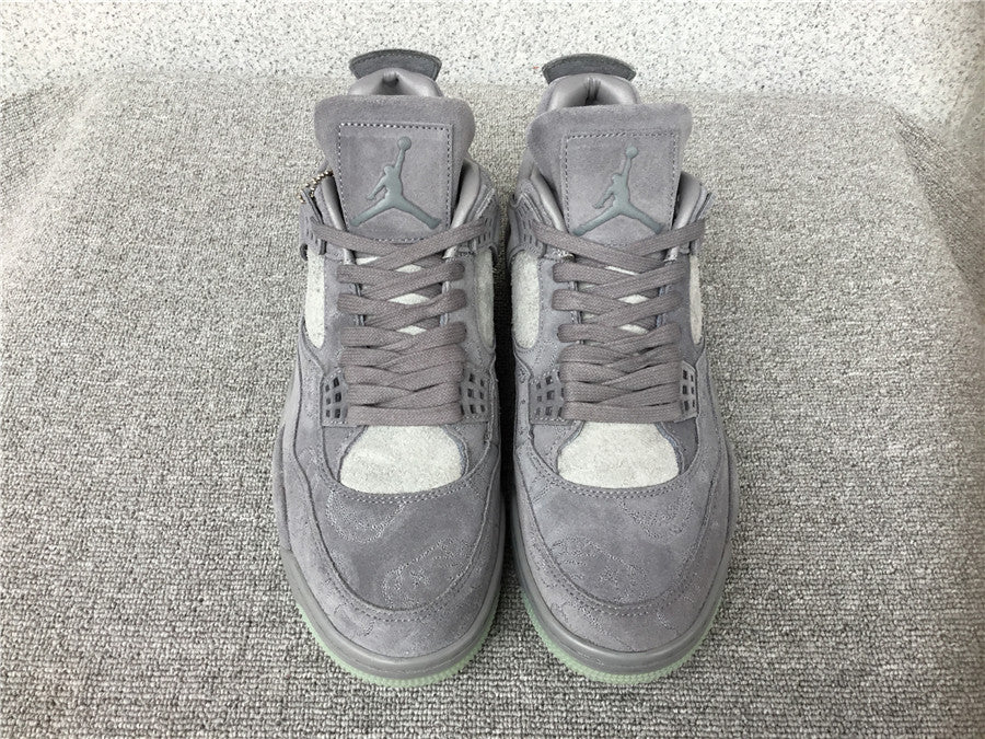 Air Jordan 4 X Kaws