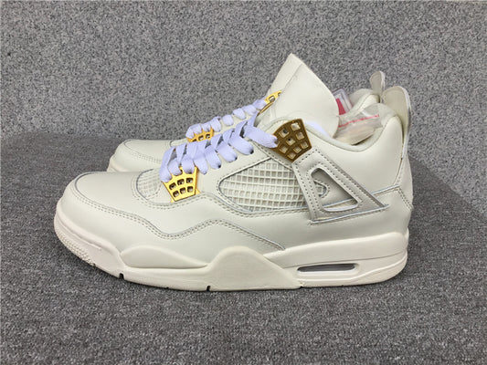 Air Jordan 4 Sneaker WMNS “Sail”