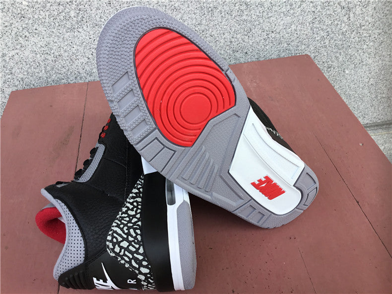 Air Jordan 3 Retro Sneaker "Black Cement"