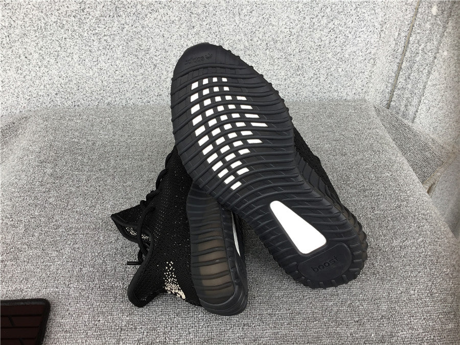 Yeezy Boost Sneaker 350 Oreo