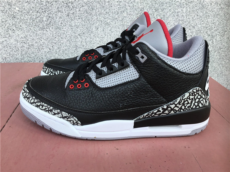 Air Jordan 3 Retro Sneaker "Black Cement"