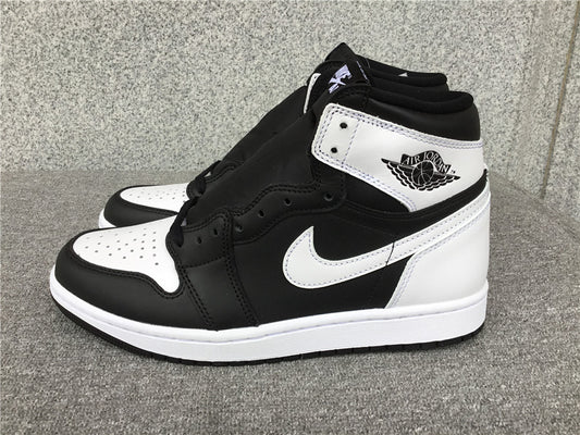 Air Jordan 1 High Sneaker OG "Reverse Panda"