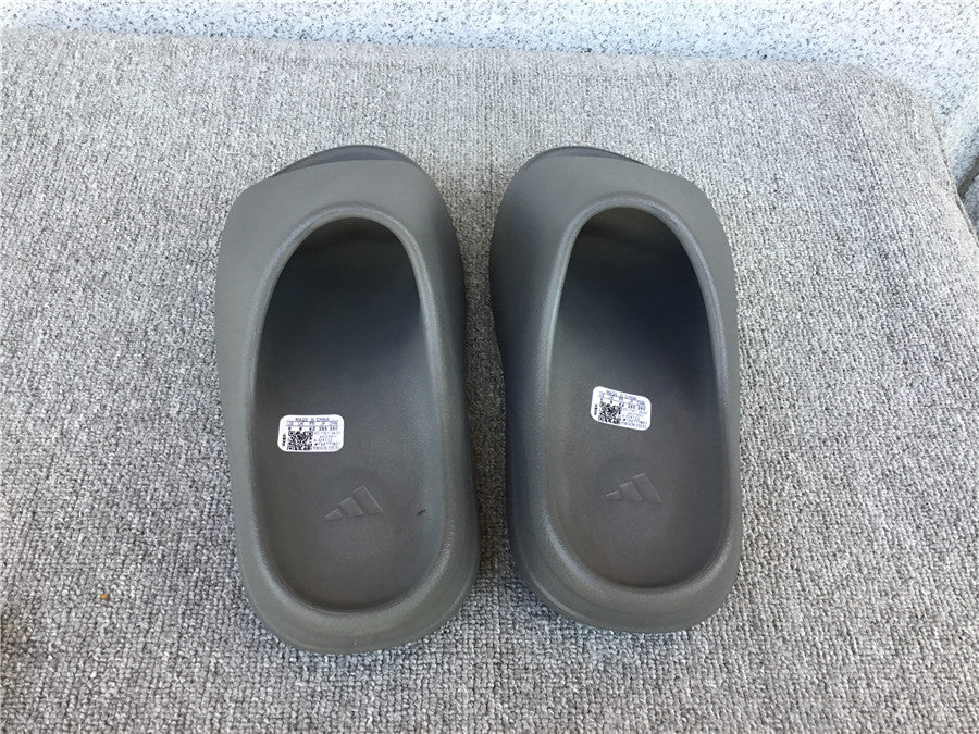 Adidas Yeezy Slides