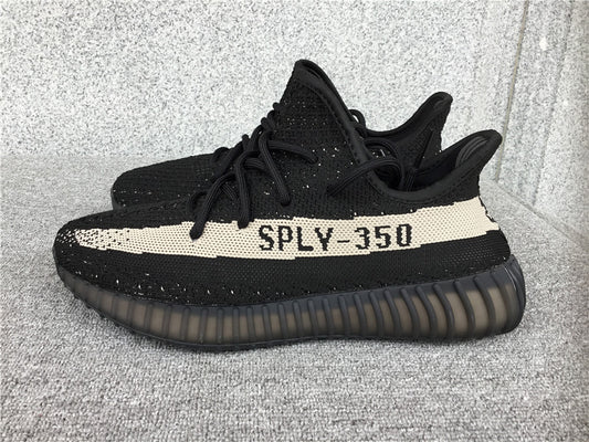 Yeezy Boost Sneaker 350 Oreo