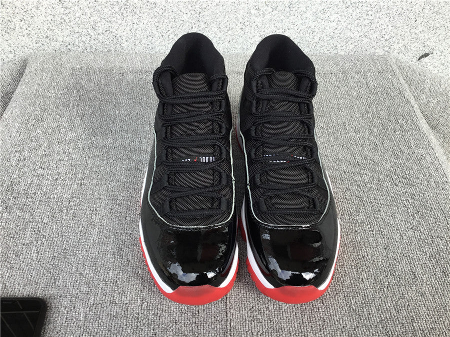 Air Jordan 11 "Bred"