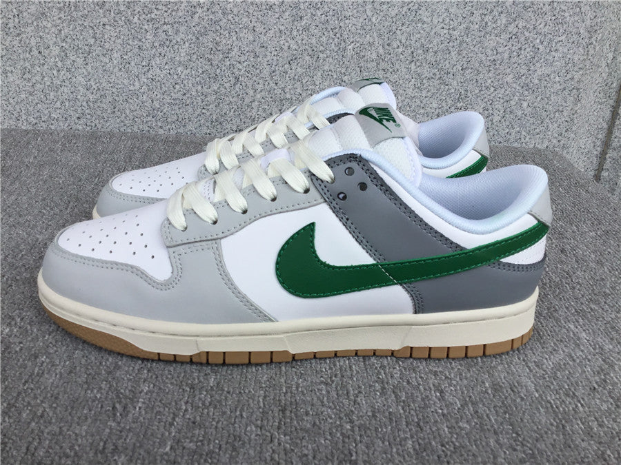 Nike Dunk Low SB Sneaker