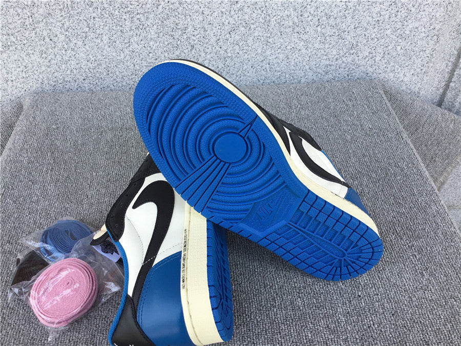 Air Jordan 1 Low Sneaker Travis Scott x Fragment