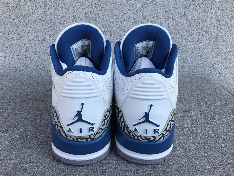 Air Jordan 3 Retro Sneaker True Blue